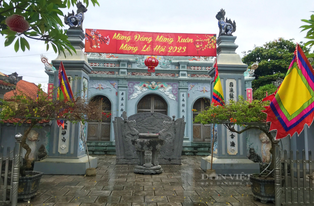 đền Vạn Lộc